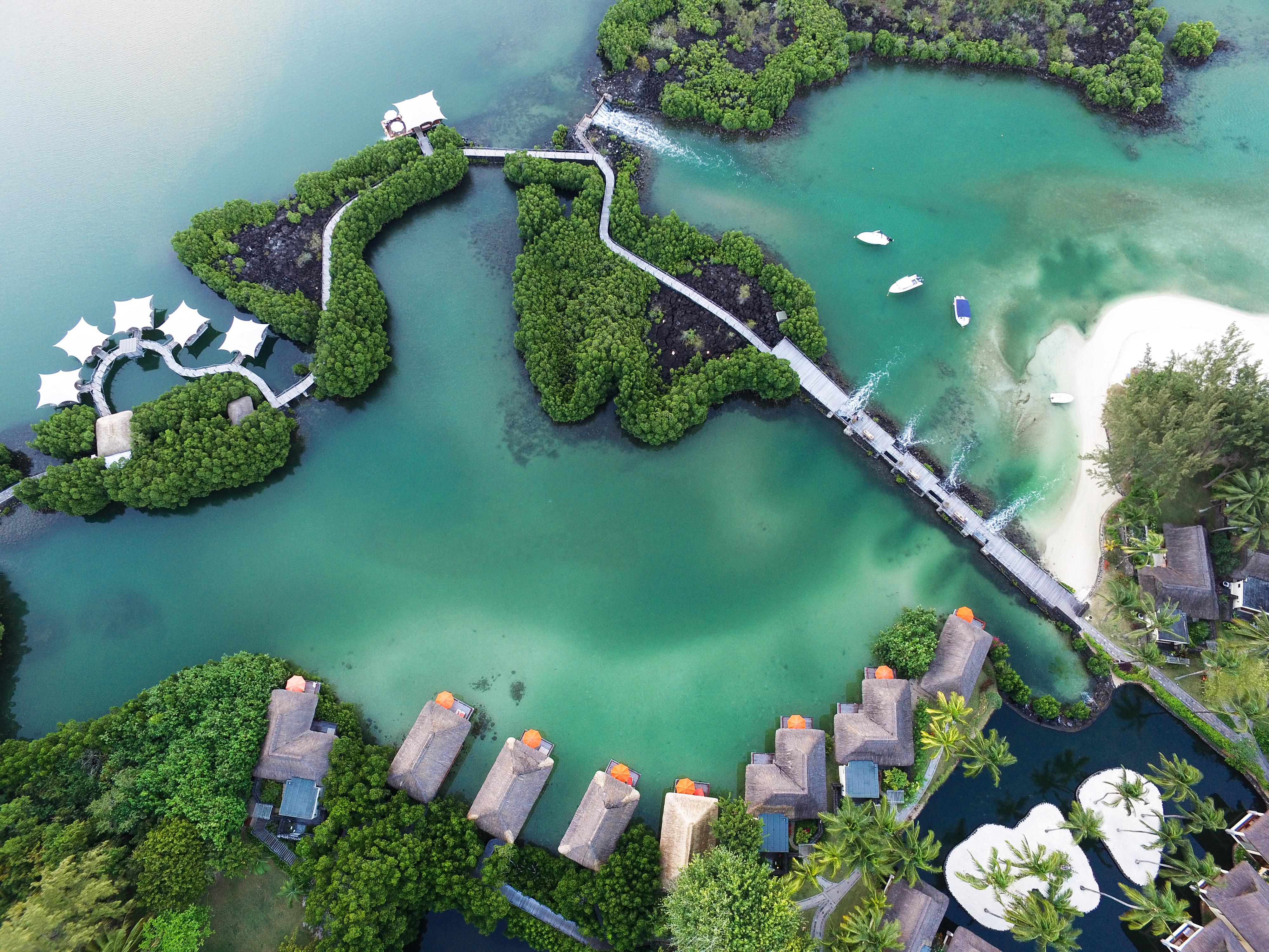 Constance Prince Maurice Poste de Flacq Exterior foto Aerial view of the resort