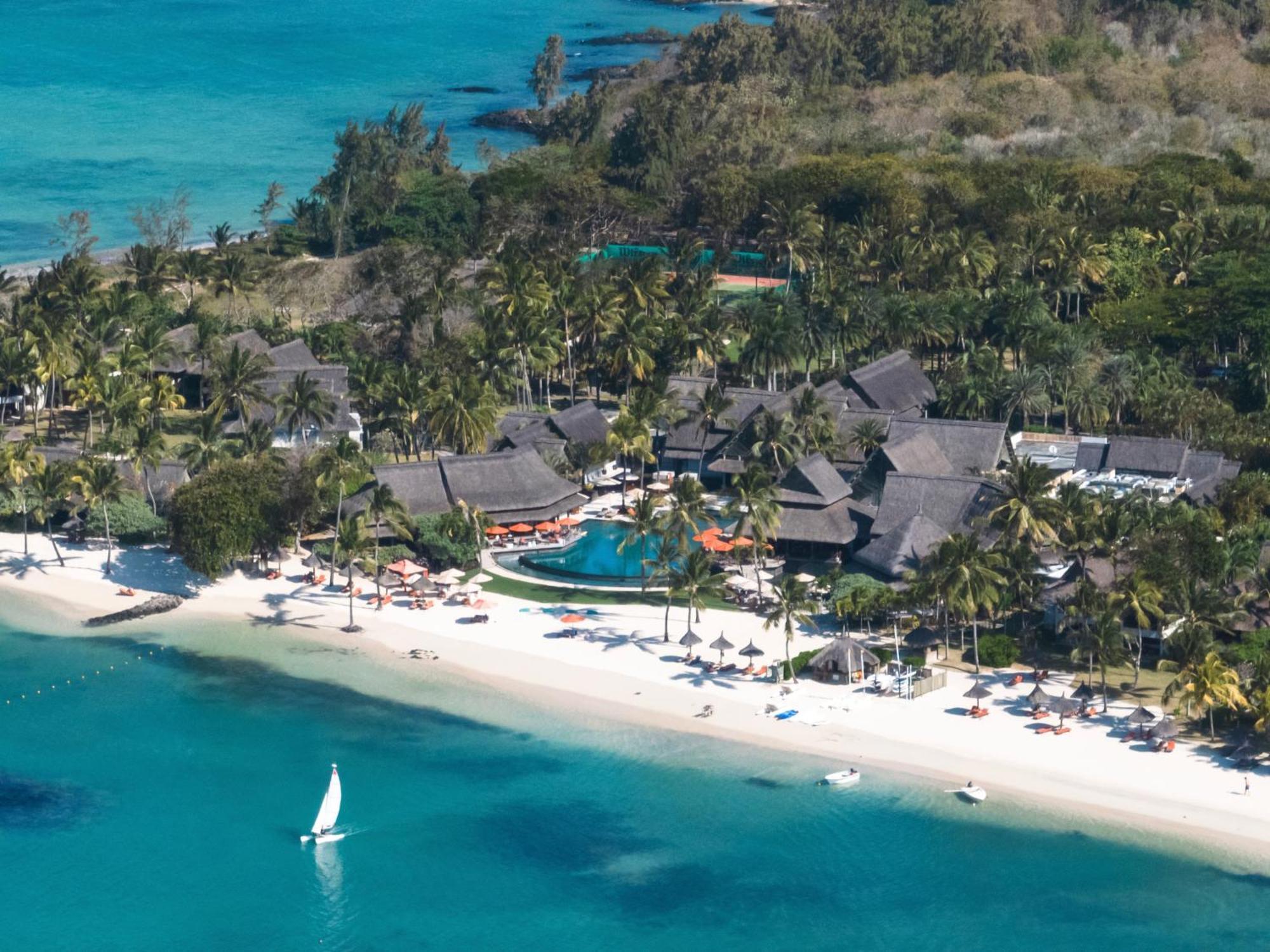 Constance Prince Maurice Poste de Flacq Exterior foto Aerial view of the resort